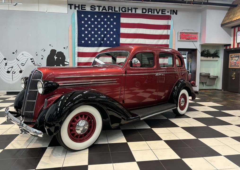 1936 Dodge D2 Touring Sedan