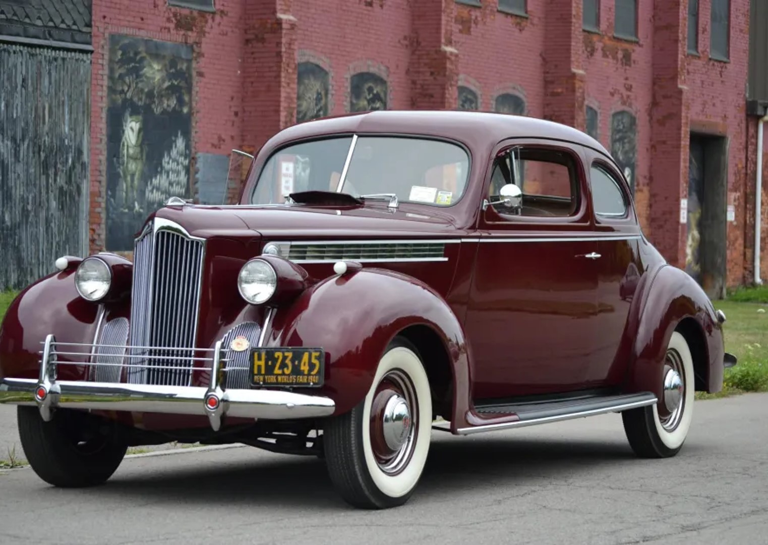 1940 Packard One-Ten Club Coupe