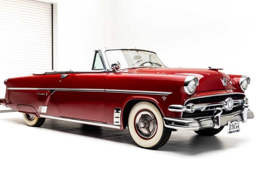 1954 Ford Crestline Sunliner Convertible