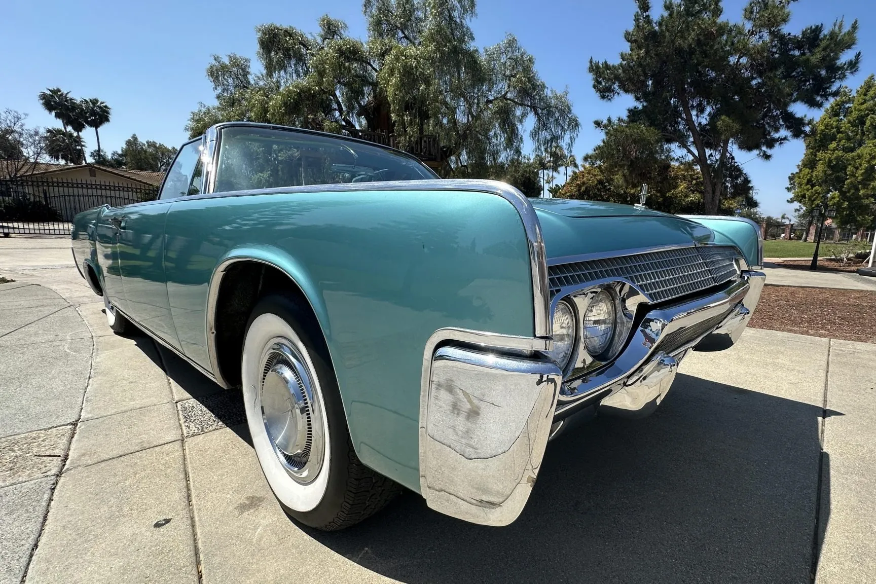 1961 Lincoln Continental